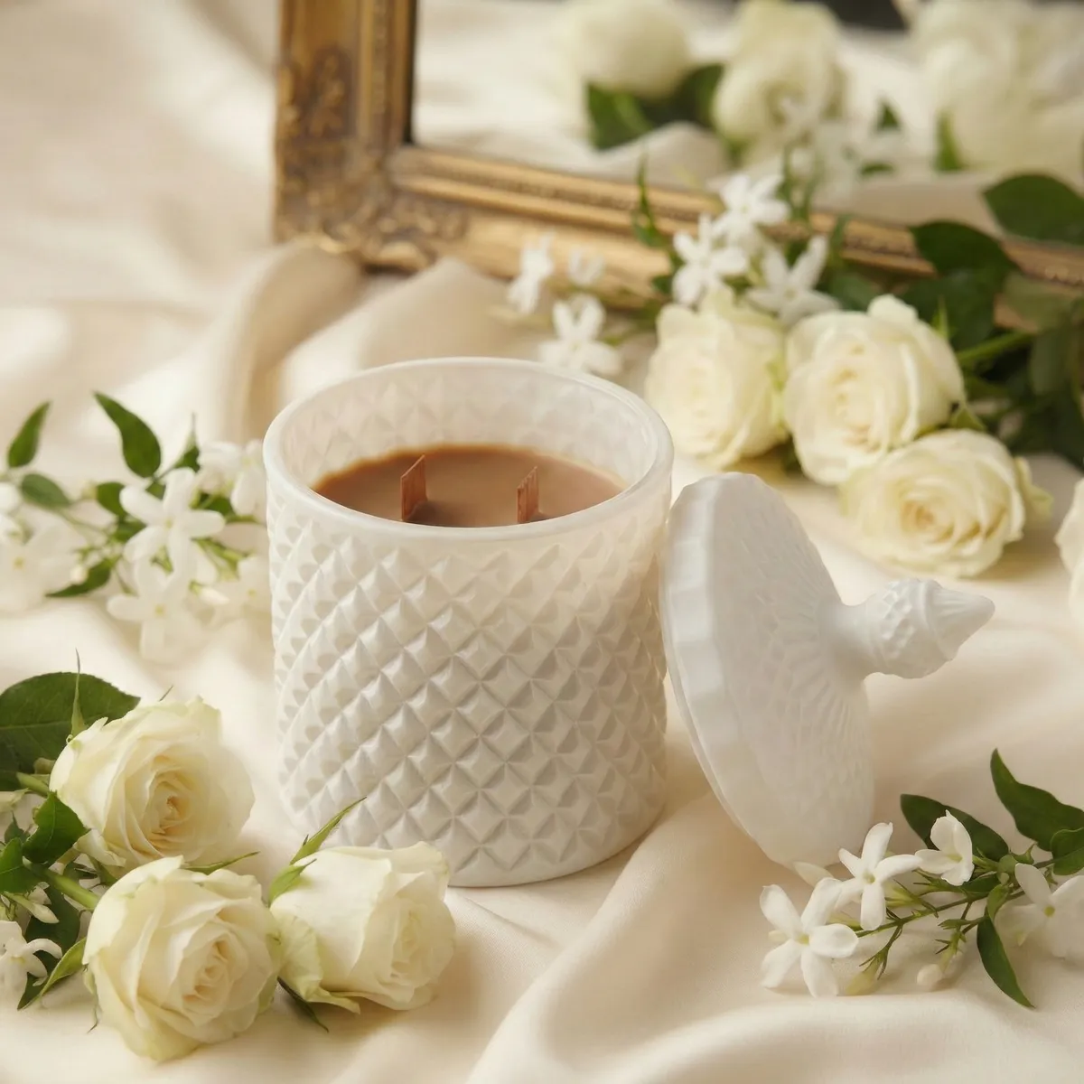 Aura Of Grace by The Bee Empress — luxury beeswax Candle